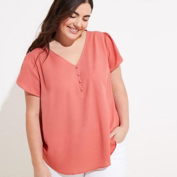 LOFT Tops - LOFT PLUS Buttoned Petal Sleeve Top